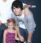 Joe Jonas : joe-jonas-1345746860.jpg