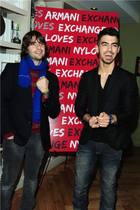 Joe Jonas : joe-jonas-1364247589.jpg