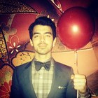 Joe Jonas : joe-jonas-1388850379.jpg