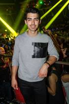 Joe Jonas : joe-jonas-1390298379.jpg