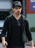 Joe Jonas : joe-jonas-1395505593.jpg