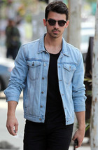 Joe Jonas : joe-jonas-1395505676.jpg