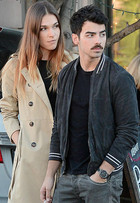 Joe Jonas : joe-jonas-1395505983.jpg