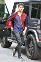 Joe Jonas : joe-jonas-1425666364.jpg