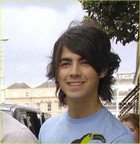 Joe Jonas : joejonas_1218848606.jpg