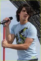 Joe Jonas : joejonas_1220606720.jpg