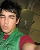 Joe Jonas : joejonas_1221159451.jpg