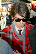 Joe Jonas : joejonas_1228005896.jpg