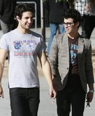 Joe Jonas : joejonas_1265655807.jpg