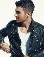 Joe Jonas : joejonas_1308153974.jpg