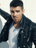 Joe Jonas : joejonas_1308153992.jpg