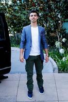 Joe Jonas : joejonas_1311202403.jpg