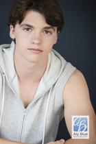 Joel Courtney : joel-courtney-1434125521.jpg