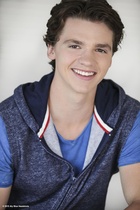 Joel Courtney : joel-courtney-1434229801.jpg