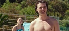 Joel Courtney : joel-courtney-1526159367.jpg