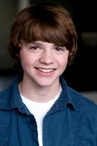 Joel Courtney : joelcourtney_1307632331.jpg