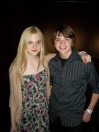 Joel Courtney : joelcourtney_1307632353.jpg