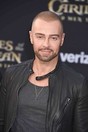 Joey Lawrence in
General Pictures -
Uploaded by: Guest