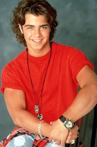 Joey Lawrence : joey-lawrence-1520641510.jpg