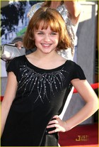 Joey King : joey-king-1363010865.jpg