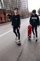 Johnny Orlando : TI4U1487983496.jpg