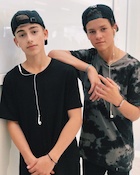 Johnny Orlando : TI4U1502939805.jpg