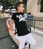 Johnny Orlando : johnny-orlando-1457380121.jpg