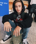 Johnny Orlando : johnny-orlando-1463013325.jpg