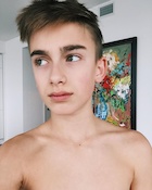 Johnny Orlando : johnny-orlando-1480203756.jpg