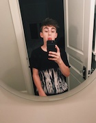 Johnny Orlando : johnny-orlando-1492916351.jpg