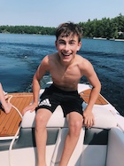 Johnny Orlando : johnny-orlando-1503353911.jpg