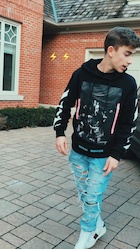 Johnny Orlando : johnny-orlando-1511841961.jpg