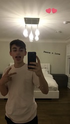 Johnny Orlando : johnny-orlando-1525580562.jpg