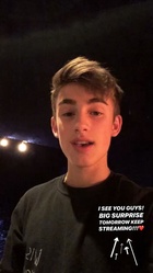 Johnny Orlando : johnny-orlando-1541982142.jpg