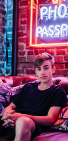 Johnny Orlando : johnny-orlando-1545090712.jpg