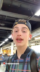 Johnny Orlando : johnny-orlando-1550614574.jpg