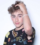 Johnny Orlando : johnny-orlando-1551278087.jpg