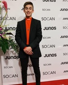 Johnny Orlando : johnny-orlando-1552785835.jpg