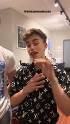 Johnny Orlando : johnny-orlando-1557507879.jpg