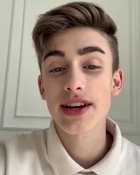 Johnny Orlando : johnny-orlando-1567351834.jpg