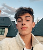 Johnny Orlando : johnny-orlando-1571078524.jpg