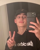 Johnny Orlando : johnny-orlando-1580673377.jpg