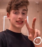 Johnny Orlando : johnny-orlando-1584026393.jpg