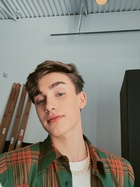 Johnny Orlando : johnny-orlando-1586717807.jpg