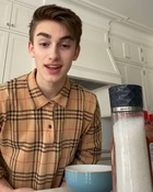 Johnny Orlando : johnny-orlando-1586990420.jpg