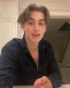 Johnny Orlando : johnny-orlando-1601469880.jpg