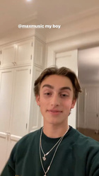 Johnny Orlando : johnny-orlando-1604712438.jpg