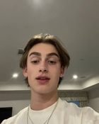 Johnny Orlando : johnny-orlando-1610655030.jpg