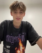 Johnny Orlando : johnny-orlando-1612481847.jpg