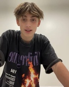 Johnny Orlando : johnny-orlando-1612481852.jpg